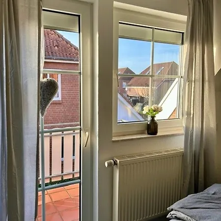 50126 Haus Deichrose Holiday home Harlesiel